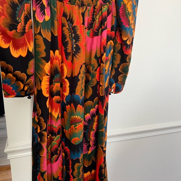 NWT FARM RIO Colorful Flowers Midi Dress - Picture 9 of 13